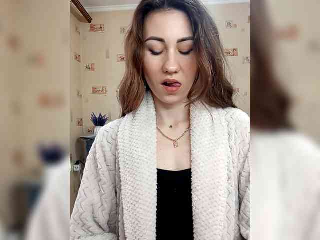 -Feral-Berry- webcam