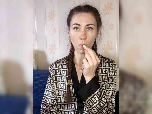 -Feral-Berry- webcam