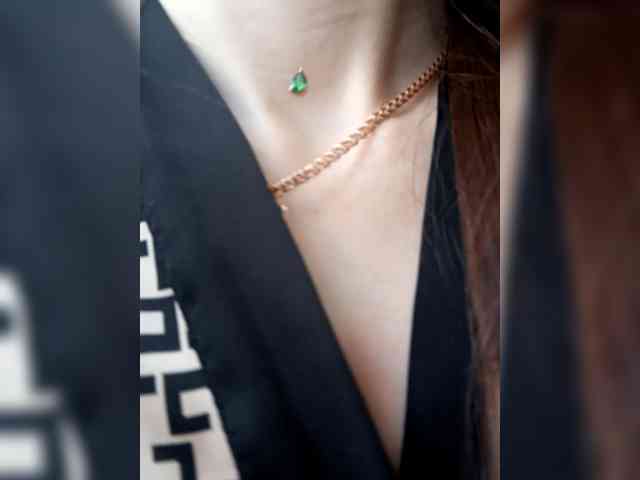 -Feral-Berry- webcam