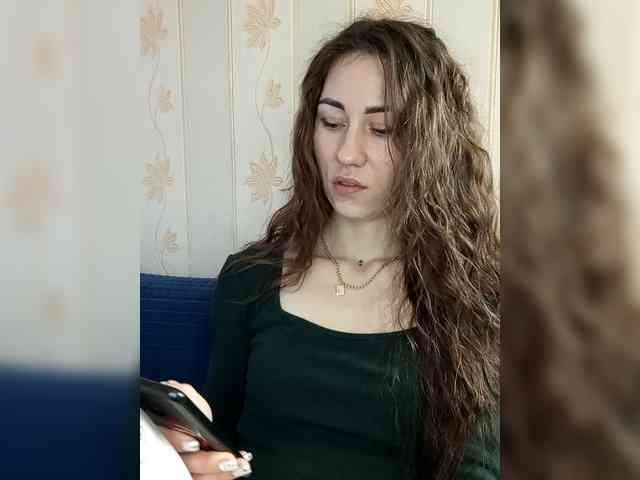 -Feral-Berry- webcam