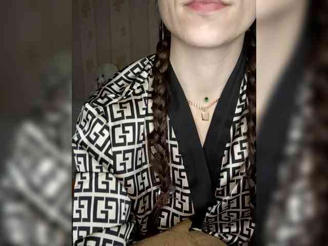 -Feral-Berry- webcam