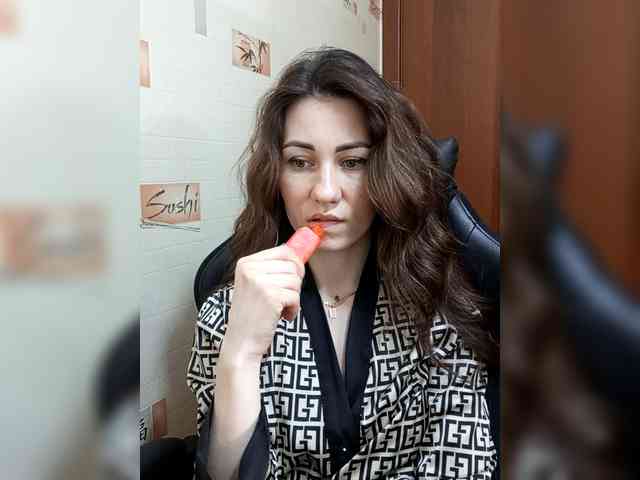 -Feral-Berry- webcam