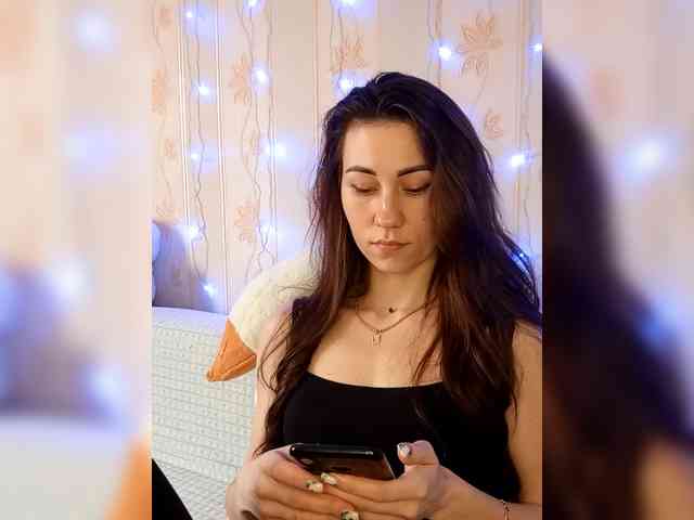 -Feral-Berry- webcam