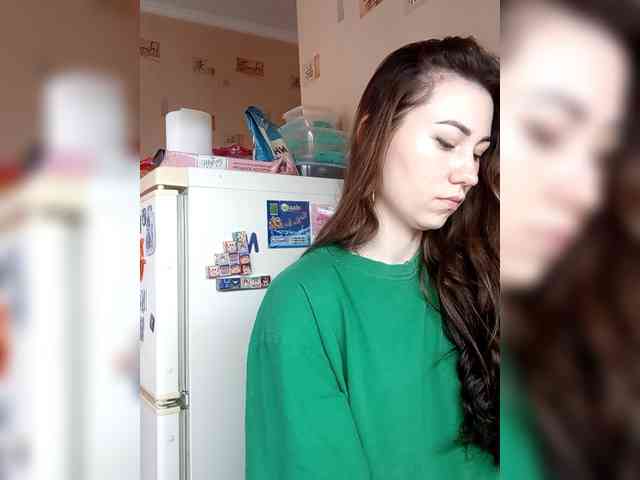 -Feral-Berry- webcam