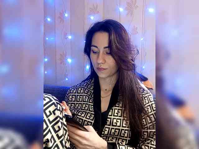 -Feral-Berry- webcam