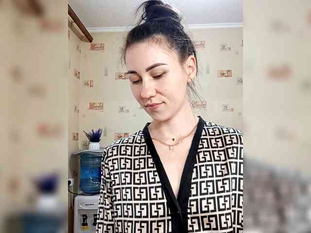 -Feral-Berry- webcam