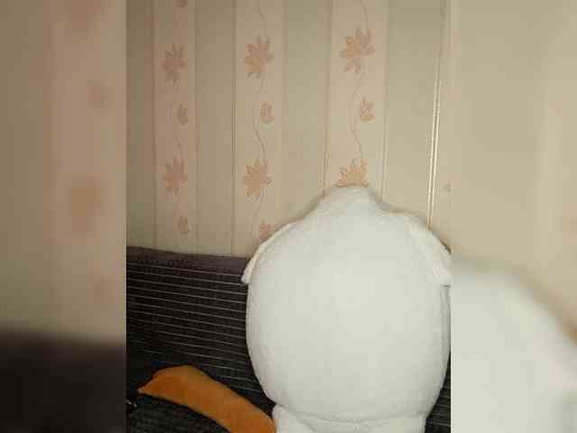 -Feral-Berry- webcam