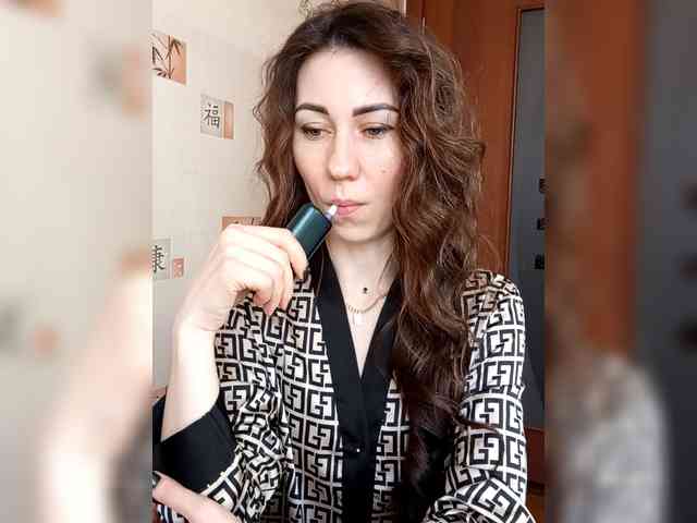 -Feral-Berry- webcam