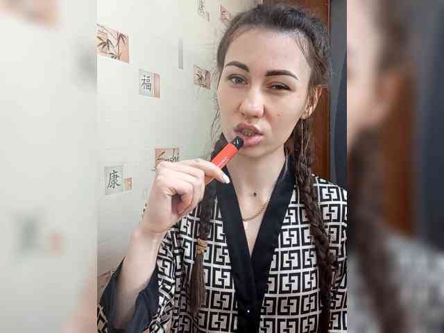 -Feral-Berry- webcam