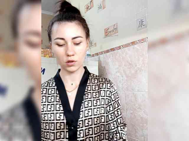 -Feral-Berry- webcam