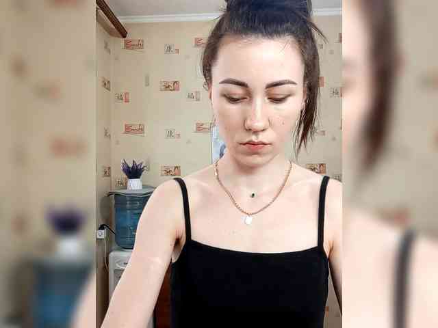 -Feral-Berry- webcam