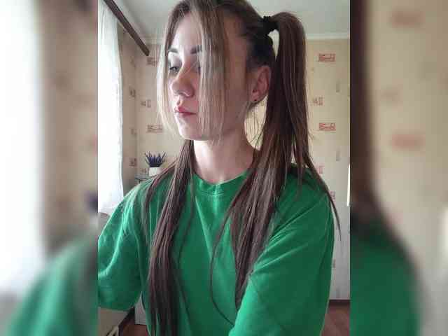 live adult chat -Kara-mellka-
