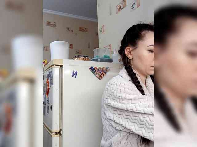 -Feral-Berry- webcam