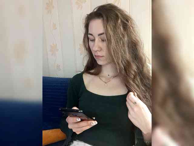 -Feral-Berry- webcam