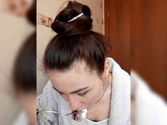 -Feral-Berry- webcam