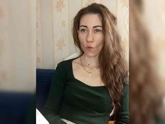 -Feral-Berry- webcam