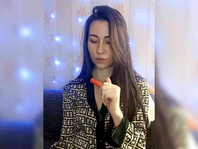 -Feral-Berry- webcam