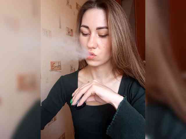 -Feral-Berry- webcam