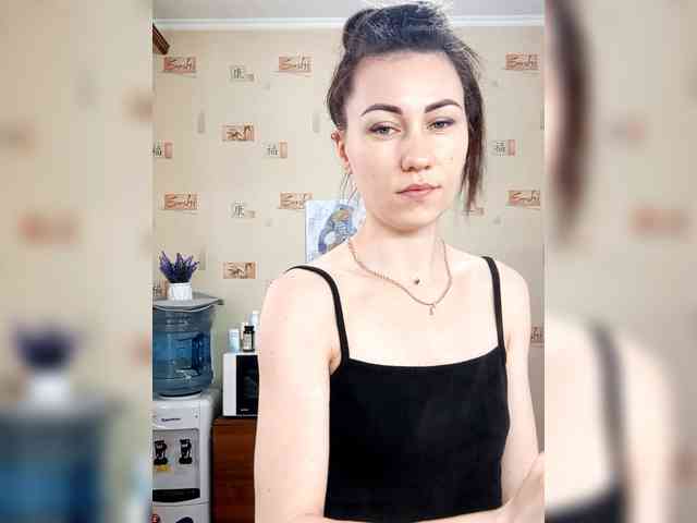 -Feral-Berry- webcam