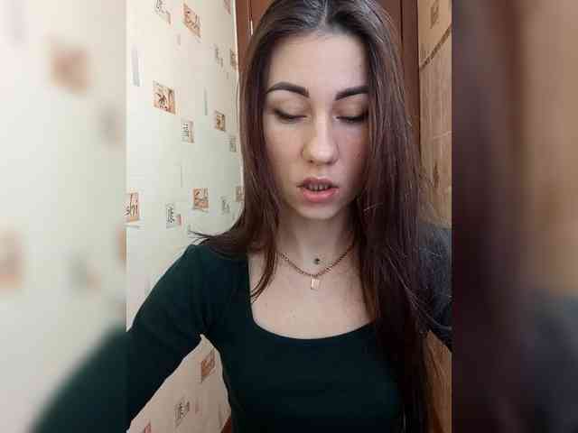 -Feral-Berry- webcam