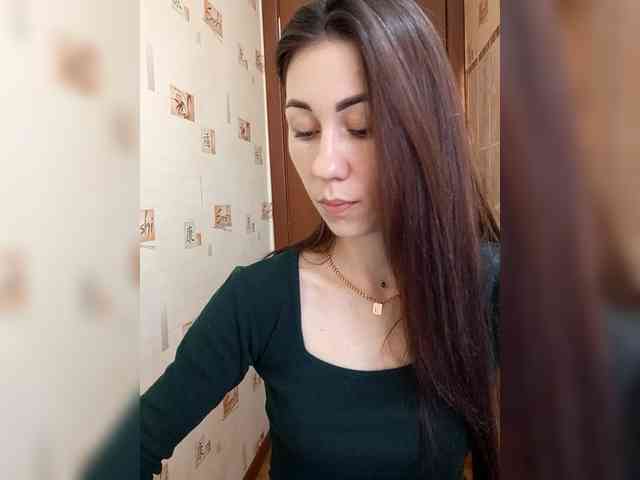 -Feral-Berry- webcam