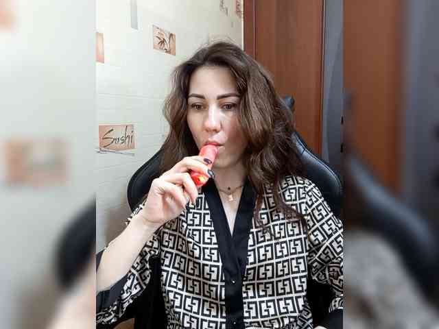 -Feral-Berry- webcam