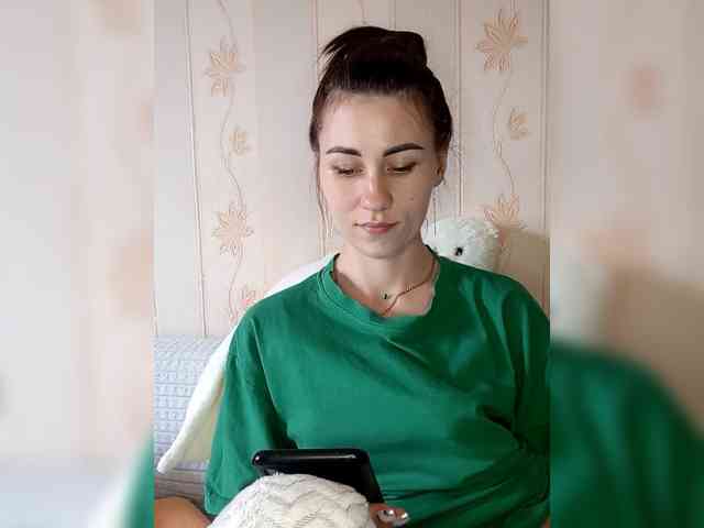 -Feral-Berry- webcam