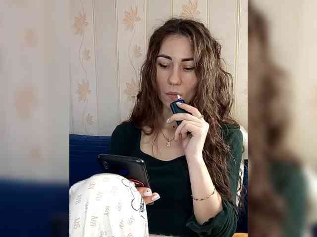 -Feral-Berry- webcam