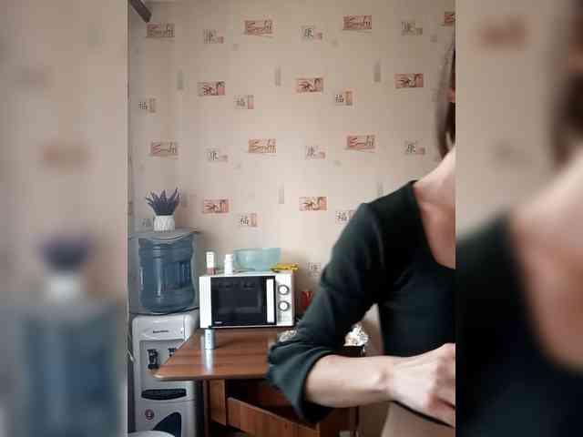 -Feral-Berry- webcam