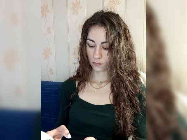 -Feral-Berry- webcam