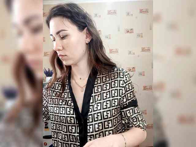 -Feral-Berry- webcam