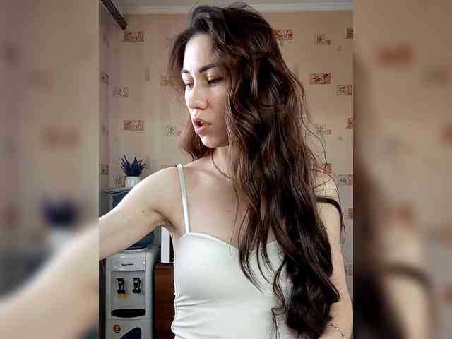 -Feral-Berry- webcam