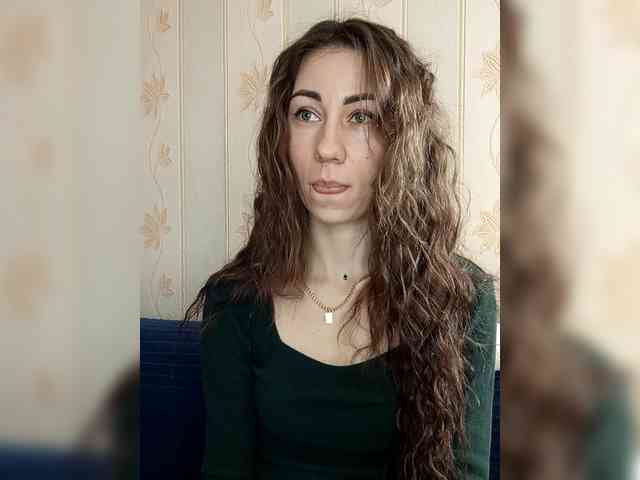 -Feral-Berry- webcam