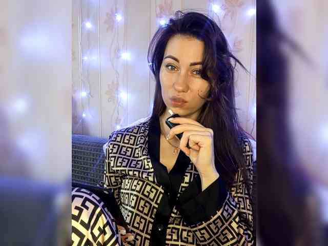 -Feral-Berry- webcam