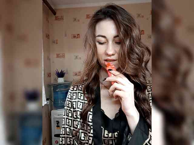 -Feral-Berry- webcam