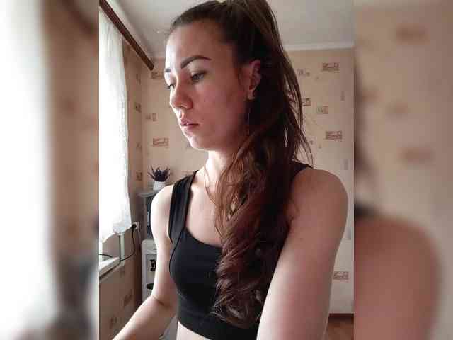 -Kara-mellka- Live Webcam on BongaCams
