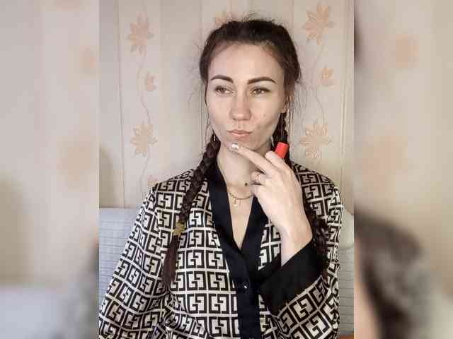 -Feral-Berry- webcam