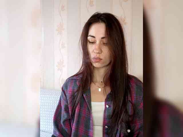 -Feral-Berry- webcam