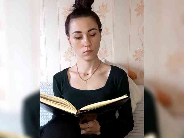 -Feral-Berry- webcam