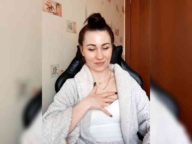 -Feral-Berry- webcam