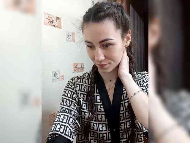 -Feral-Berry- webcam