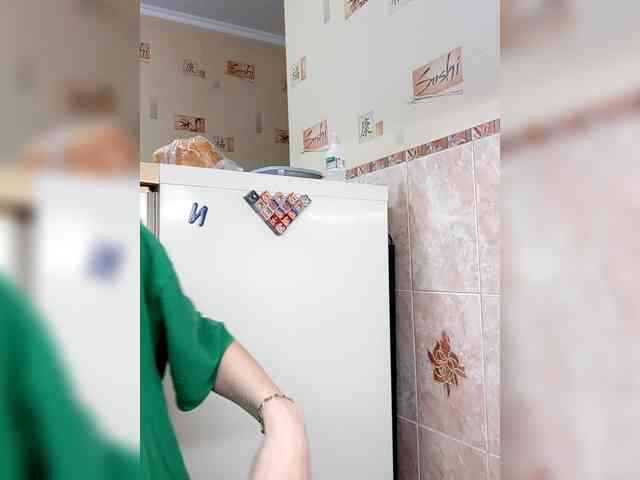 -Feral-Berry- webcam