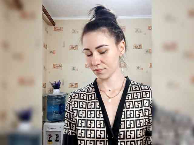 -Feral-Berry- webcam