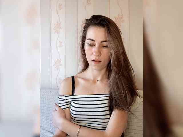 -Feral-Berry- webcam