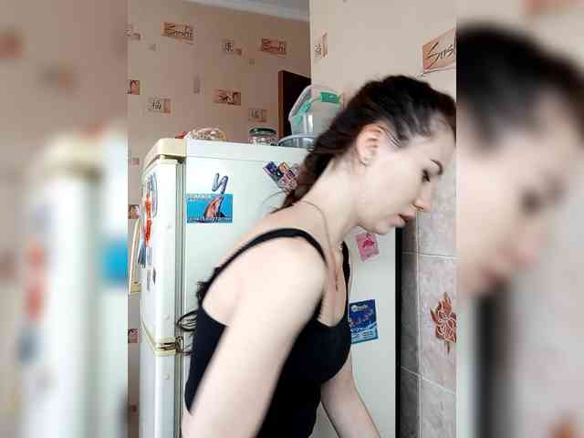 -Feral-Berry- webcam