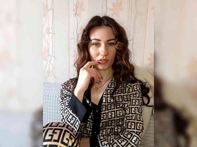 -Feral-Berry- webcam