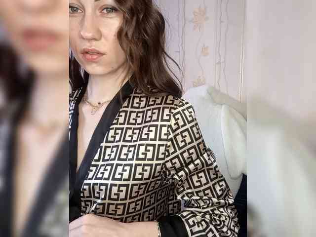 -Feral-Berry- webcam