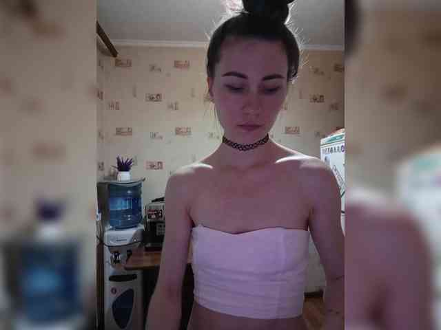 -Feral-Berry- webcam