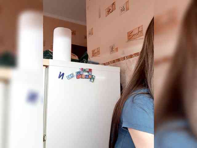 -Feral-Berry- webcam