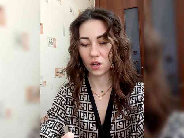 -Feral-Berry- webcam